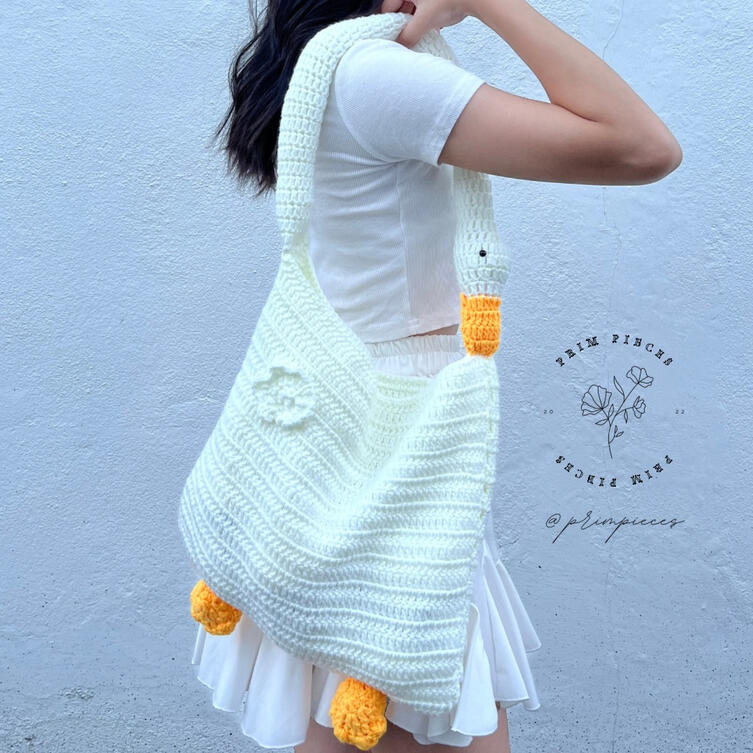 Crochet Goose Bag