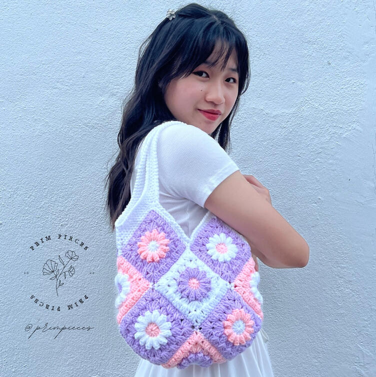 Daisy Tote Bag